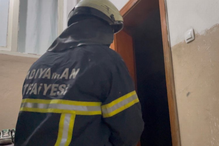 Adıyaman'da elektrik kaynaklı yangın korkuttu