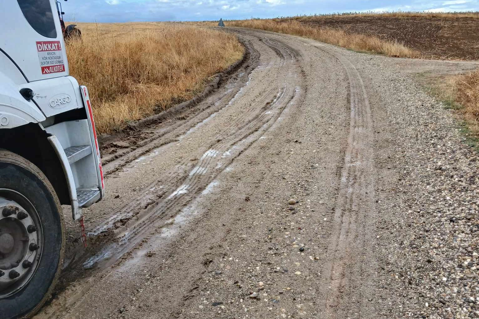 Akçeşme-Boztepe yolu sorunu hala çözülmedi -