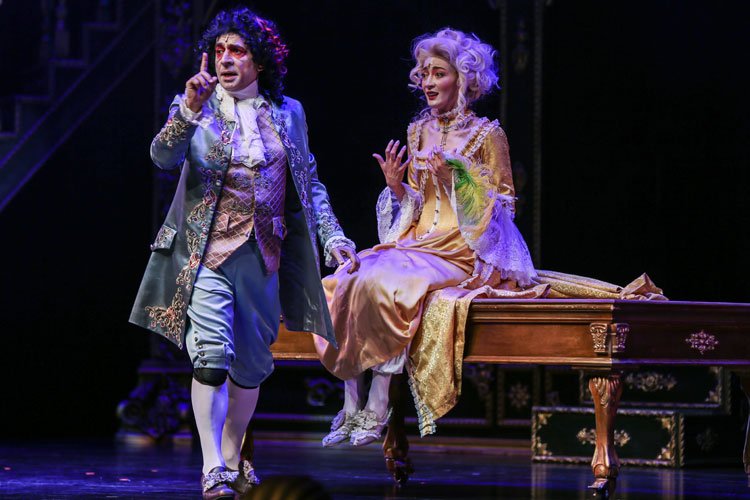 'Amadeus' Ankara'da 40 bin seyirciye ulaştı -