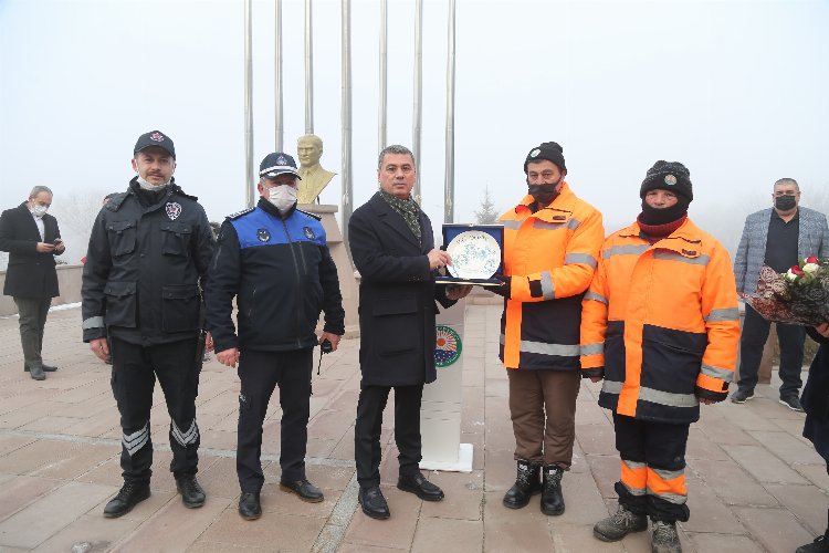 Ankara Gölbaşı'nda Başkan Şimşek’e davullu zurnalı karşılama -