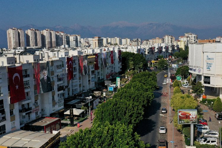 Antalya Muratpaşa bayraklarla donatıldı -