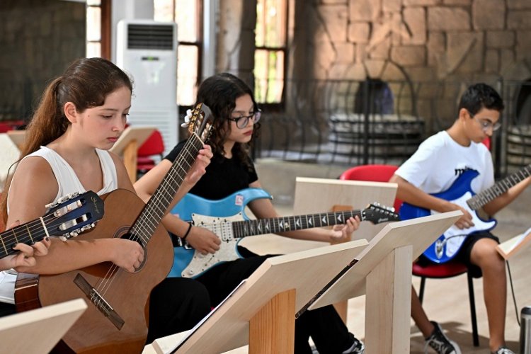 Antalya Muratpaşa'da yaz dönemi kursları devam ediyor -