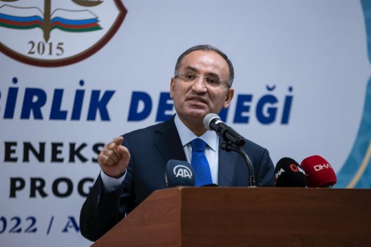 Bakan Bozdağ'dan yargının eleştirilmesine sert tepki -