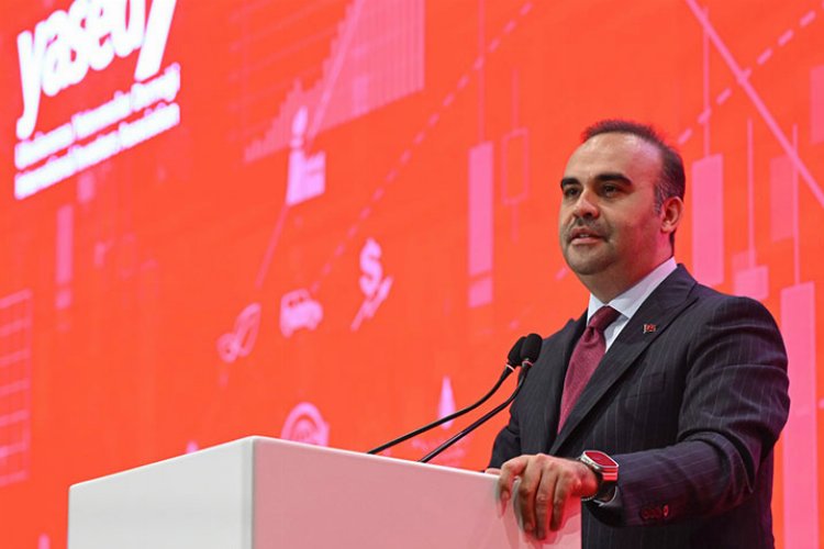 Bakan Kacır: Türkiye küresel yatırımda çekim merkezi -