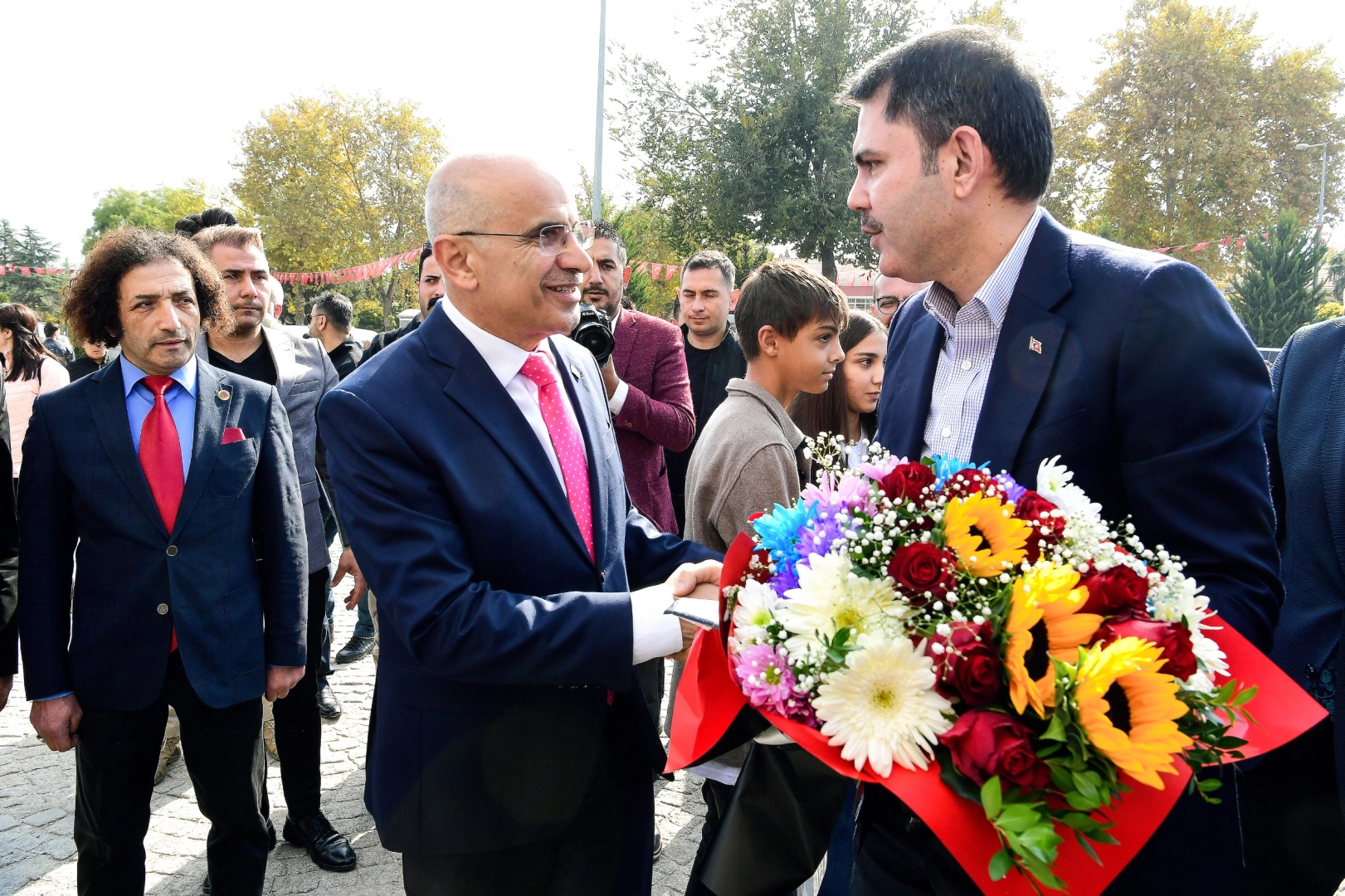 Bakan Kurum Malatya'da... 2 ayda 27 bin 243 konutun anahtar teslimi yapılacak -