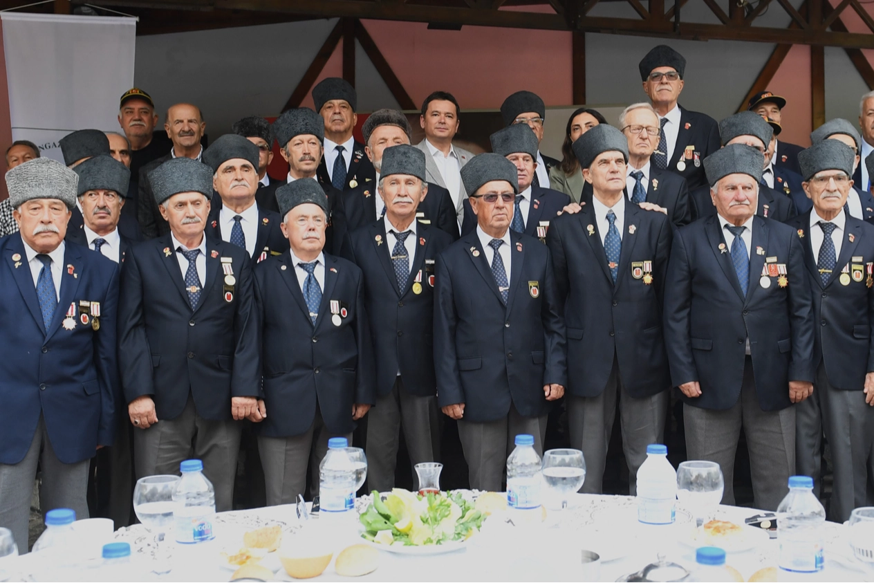 Başkan Aydın şehit yakınları ve gaziler ile bir araya geldi -