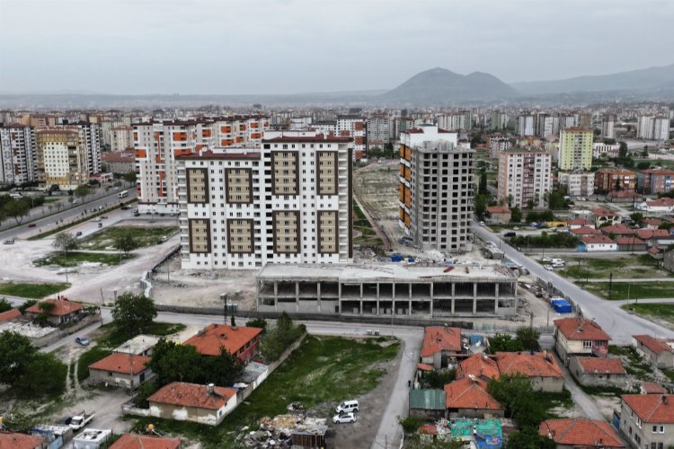 Başkan Çolakbayrakdar, “Türkiye’ye örnek kentsel dönüşüm gerçekleştiriyoruz” -