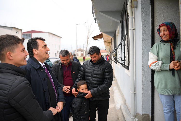 Başkan Dündar’dan depremzede ailelere ziyaret -