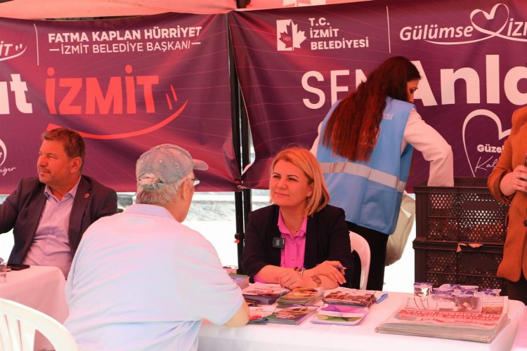 Başkan Hürriyet vatandaşı 'Sen Anlat İzmit' programında dinliyor -