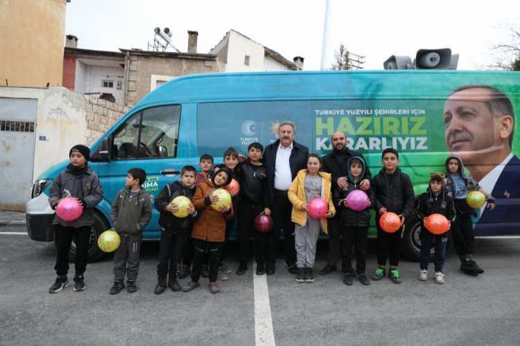 Başkan Palancıoğlu, mahalle ziyaretlerine devam ediyor -