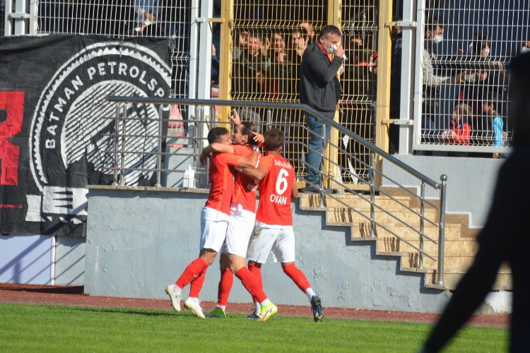 Batman Petrolspor oyuncusu 12 golle zirvede