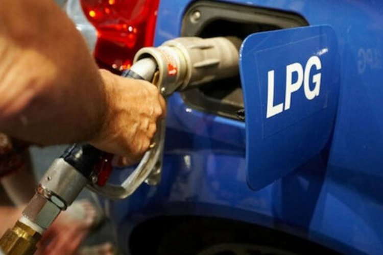 Benzinden sonra LPG'ye de zam geldi -