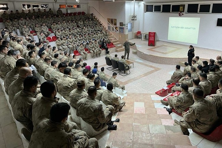 Bilecik’te kadına yönelik şiddetle mücadele eğitimi -