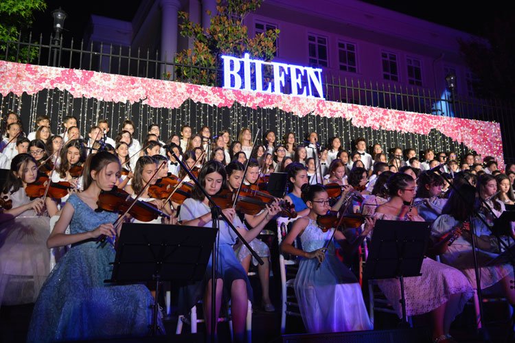 Bilfen Bursa'dan Eda Özülkü'lü yaza merhaba -