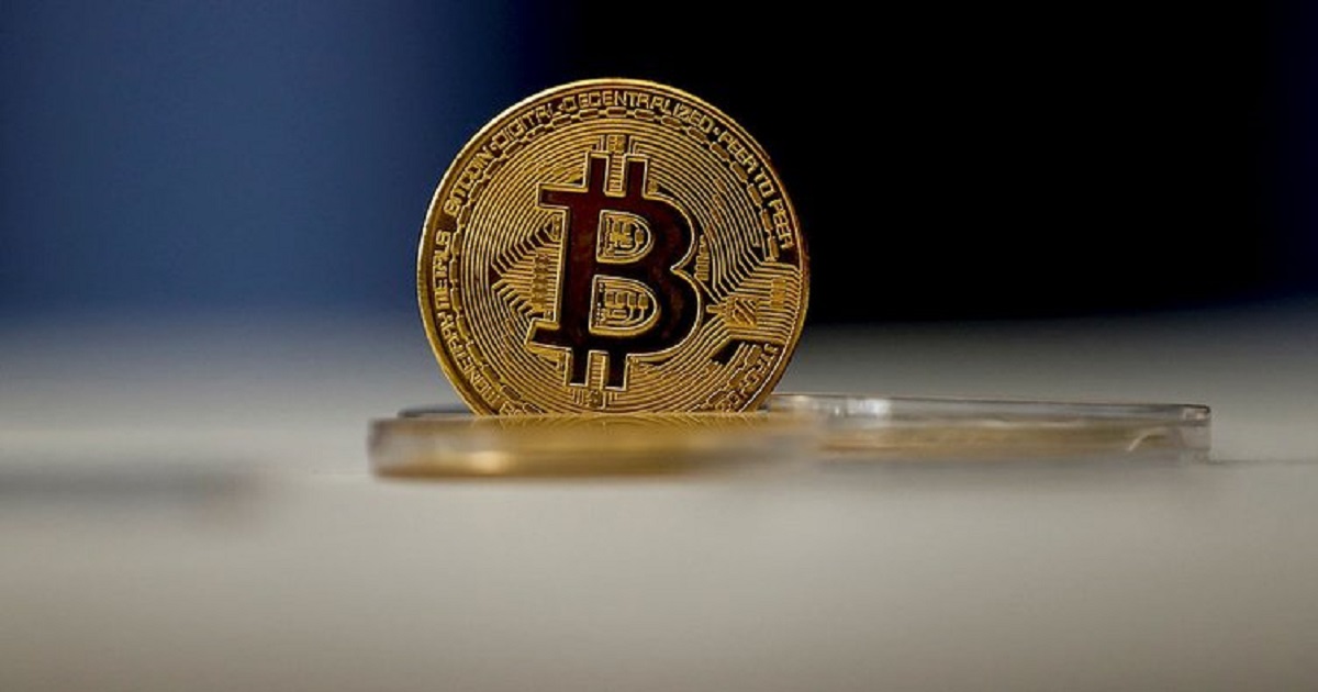 Bitcoin kritik seviyeyi aştı