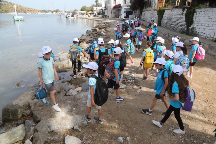 Bodrum'da öğrencilere 'çevre' bilinci aşılanıyor -