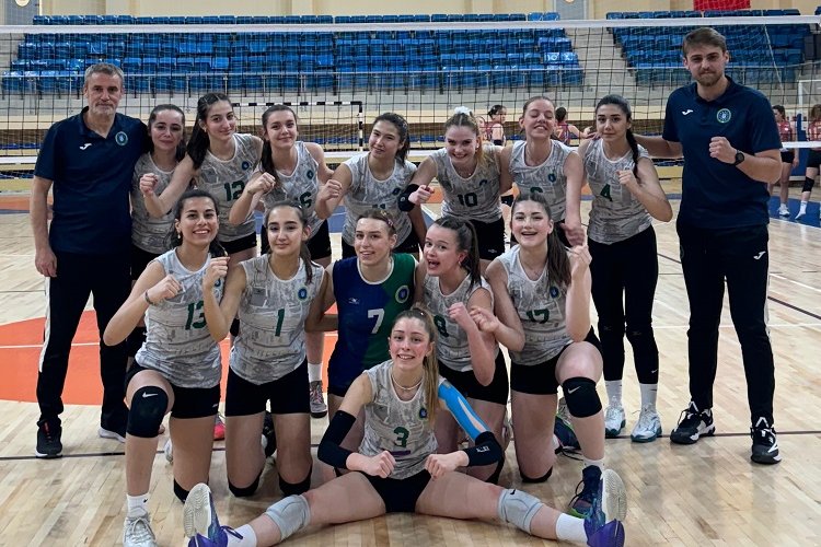 Bursa Büyükşehir Belediyespor Kadınlar Voleybol 2. Ligi’nde -