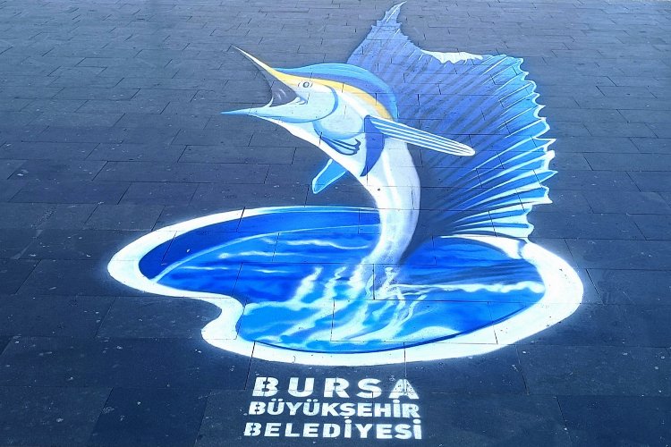 Bursa caddeleri 3 boyutlu resimlerle buluşuyor -