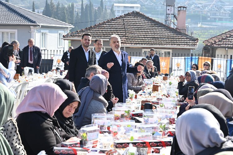 Bursa'da Başkan Aktaş Mudanyalı kadınlarla buluştu -