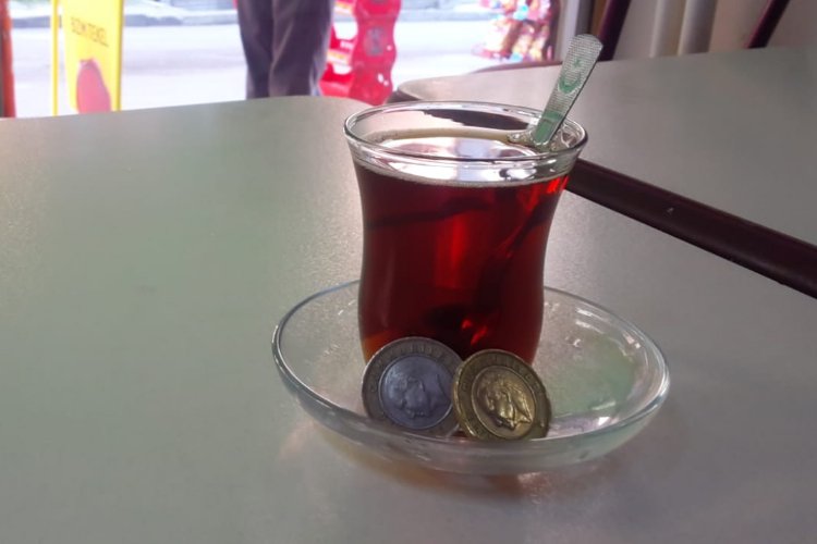 Bursa’da enflasyona inat! Çay 2 lira! -