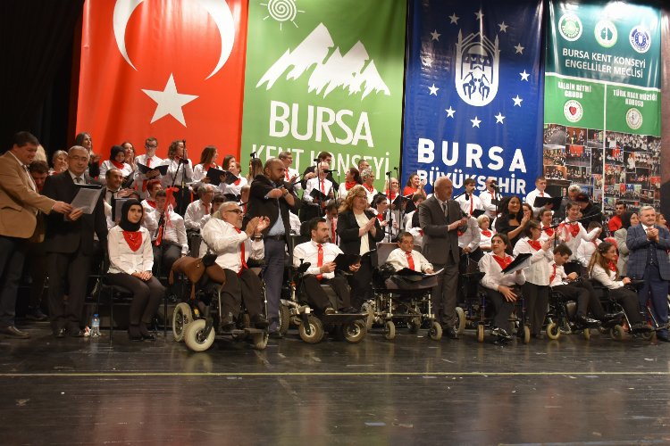 Bursa'da sanata engel yok! -