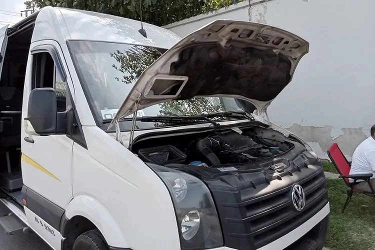 Bursa’da servis şoförleri sıcaklardan şikayetçi -