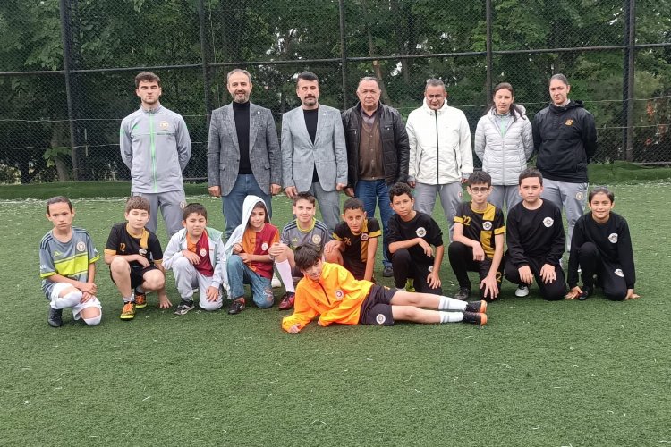 Bursa dağ yöresinde geleceğin futbolcuları yetişiyor -