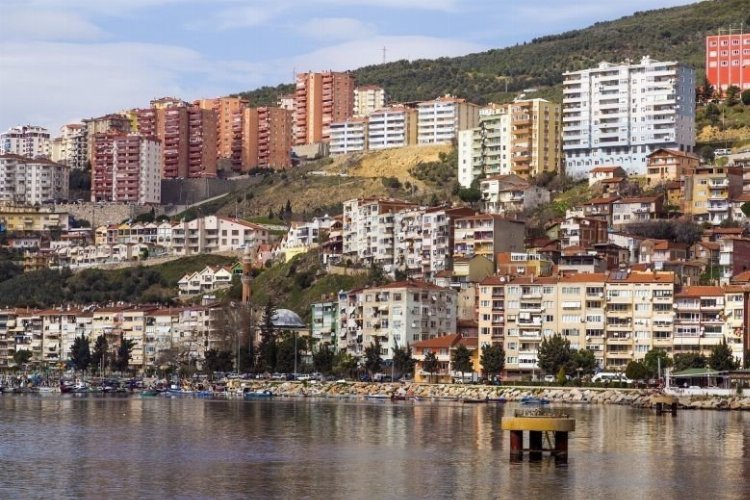 Bursa Gemlik halkı yerel seçimlerde hangi adaya oy verecek? -