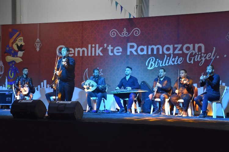 Bursa Gemlik'te Ramazan neşeyle geldi -