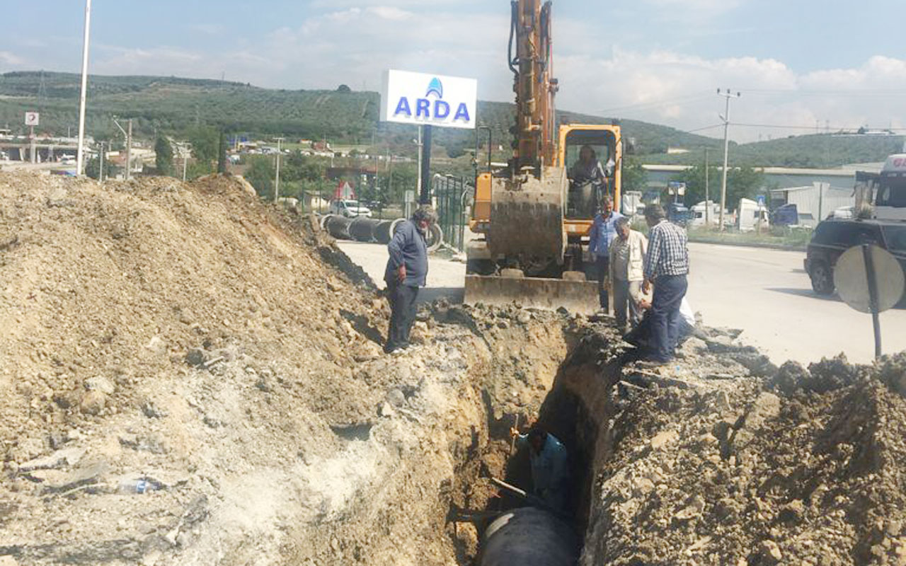 Bursa Gemlik’te yağmur suyu tahliye sorununa neşter