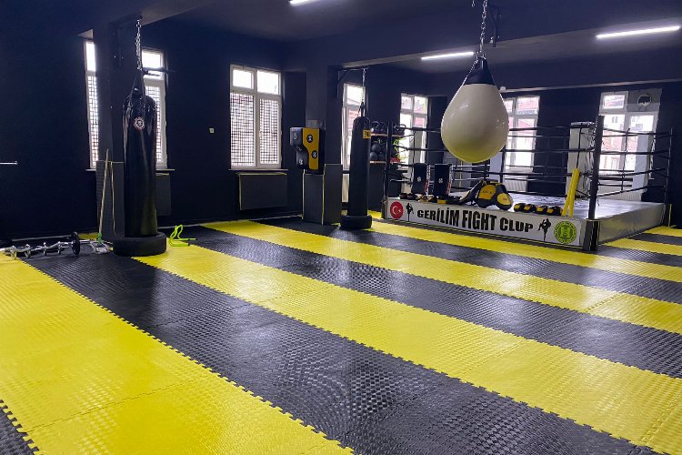 Bursa Orhangazi Hürspor Kick Box &Crossfit branşı açıyor