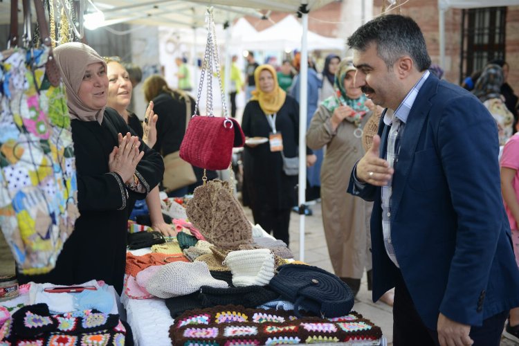 Bursa Yıldırım'da el emekleri göz kamaştırdı -