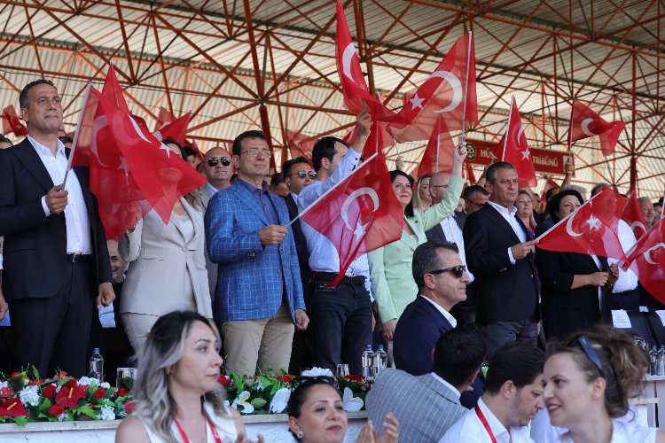 CHP Genel Başkanı Özgür Özel tarihi güreşler için Edirne'de -