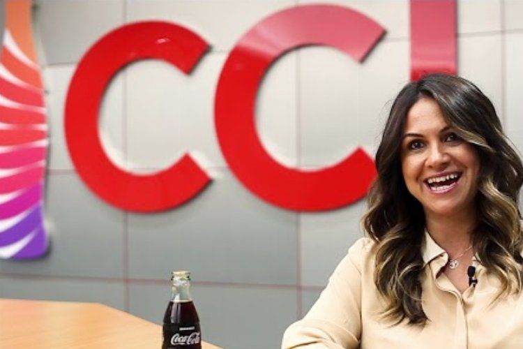 Coca-Cola İçecek’te ücret politikası resmen 'eşit' -