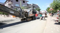 DARICA’DA ASFALT SEFERBERLİĞİ