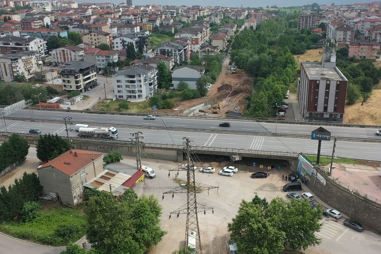 Derince-Körfez arasında trafiğe neşter! -