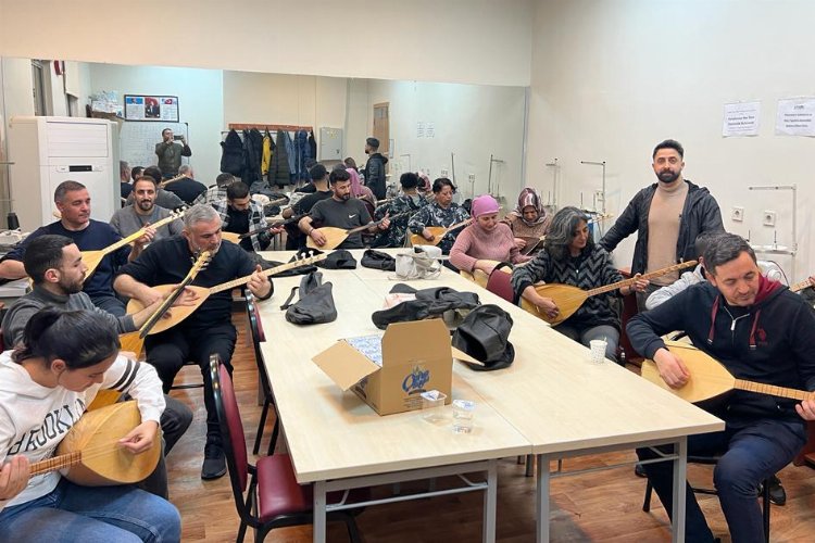 Dilovası’nda bağlama kursları başlıyor -