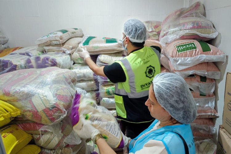 Diyarbakır’ın üç ayrı merkezinde iftar çadırı -