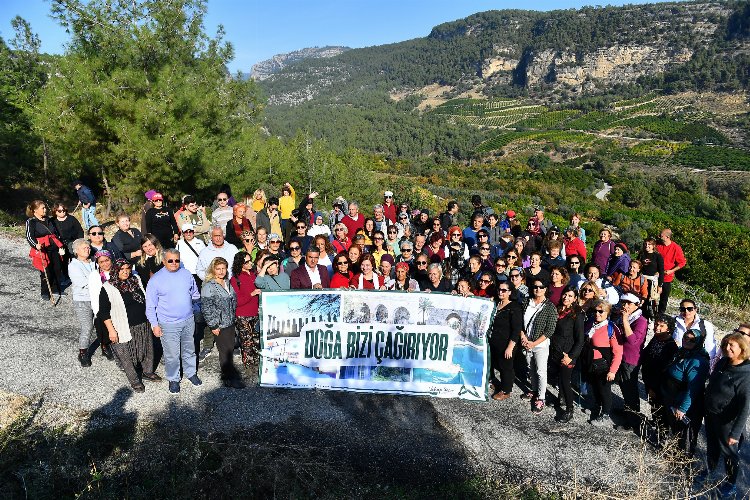 Doğanın içinde yöresel lezzetleri tattılar -