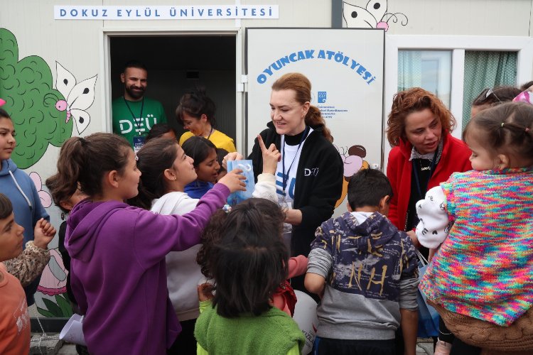 Dokuz Eylül'den Adıyaman'da sosyal dokunuş -