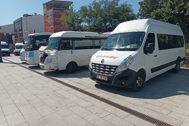 Edirne'de minibüsler eski köy garajına taşındı -