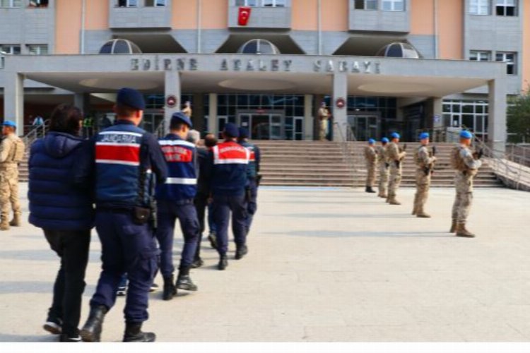 Edirne Jandarması göçmen kaçakçılarına aman vermiyor -