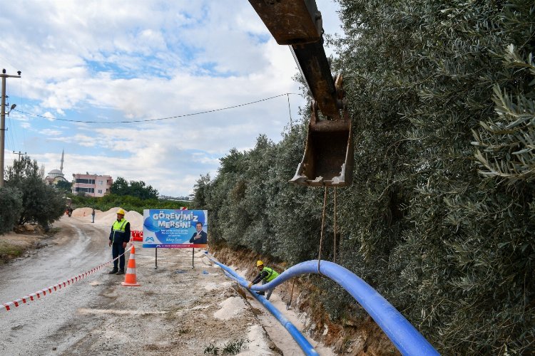 Ekonomik ömrünü tamamlayan içme suyu hatları yenileniyor -