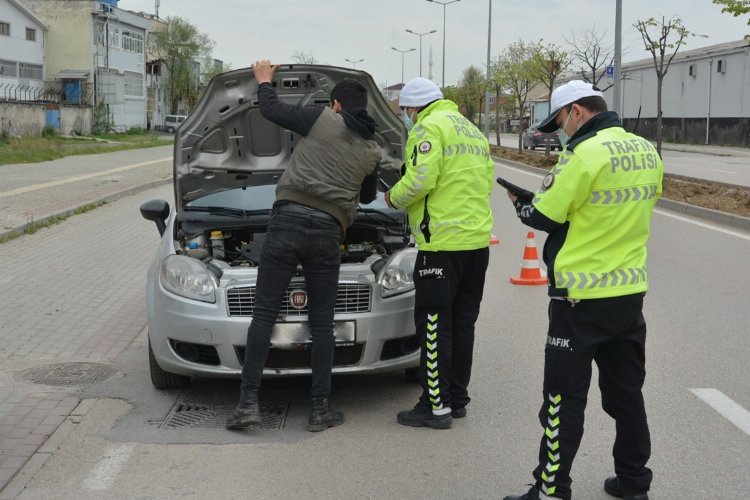 Emniyet'ten eş zamanlı plaka denetimi -