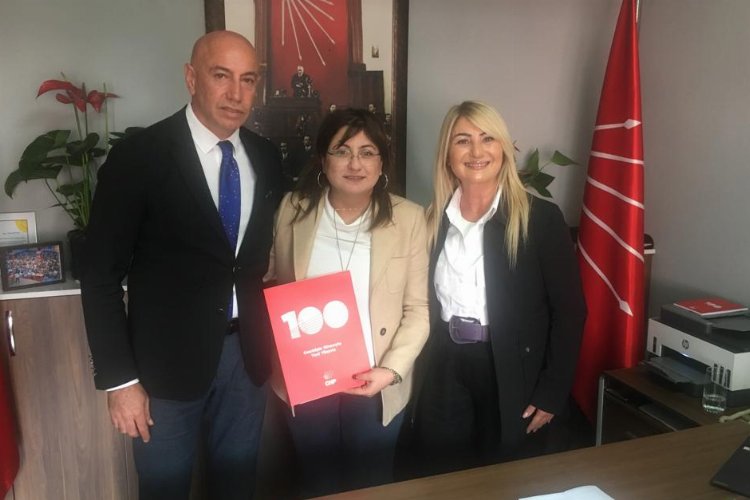 Erdal Aksünger CHP'den Bayraklı'ya talip oldu -