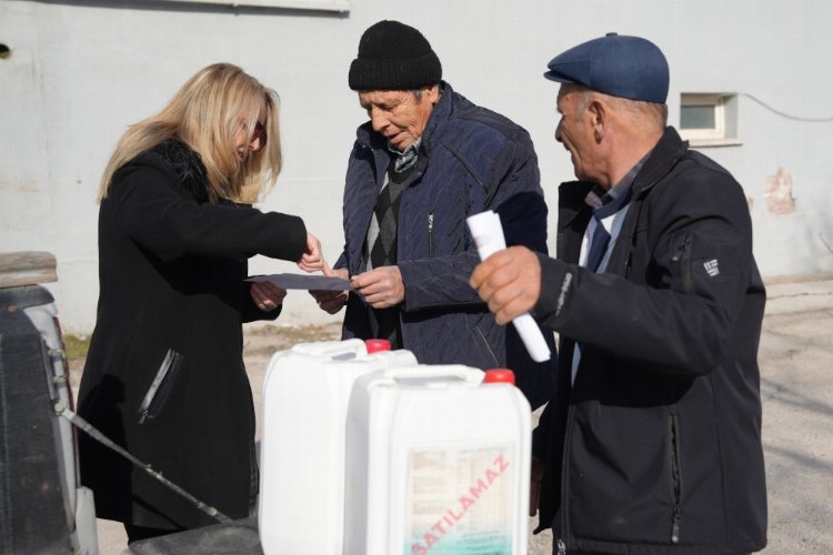 Eskişehirli üreticiye 'sıvı gübre' desteği -