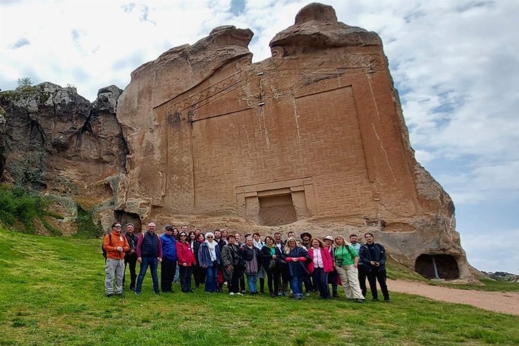 Fotoğrafçılar doğa ve tarihle bütünleştiler -