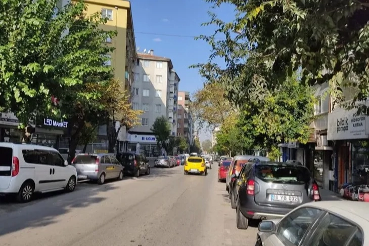 Gazcılar Caddesi’ndeki otopark sorunu vatandaşı zor durumda bırakıyor -