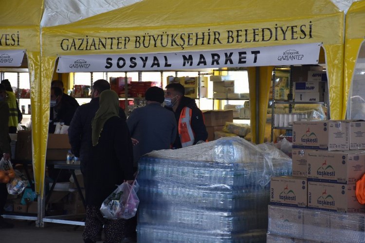 Gaziantep'in sosyal marketleri ihtiyaçlara yanıt veriyor -