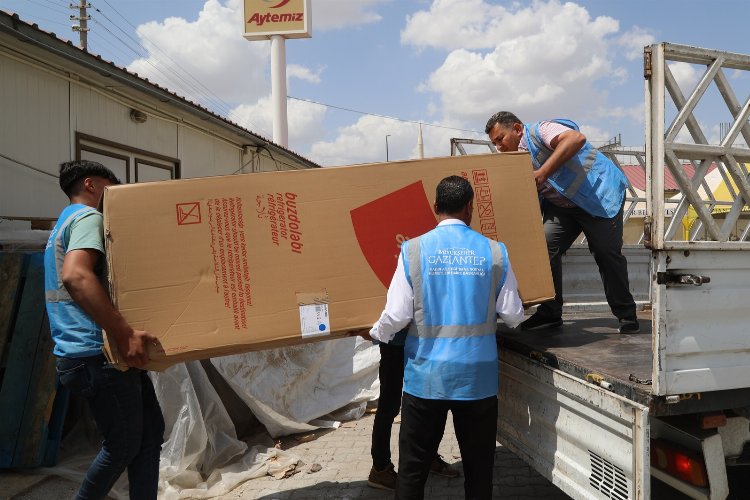 Gaziantep'te ev eşyaları ilk sahiplerine ulaştı -